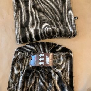 Infinity scarf. BRAND NEW!